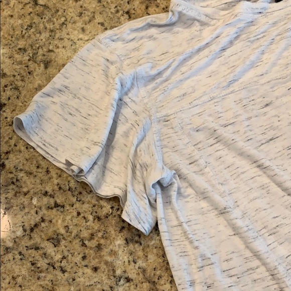 White heathered flutter sleeves tshirt - Picture 4 of 6